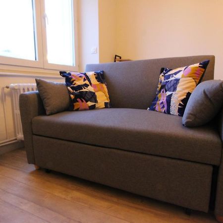 Loudeac : Appartement T2 Chaleureux Centre Ville المظهر الخارجي الصورة
