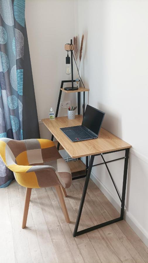 Loudeac : Appartement T2 Chaleureux Centre Ville المظهر الخارجي الصورة