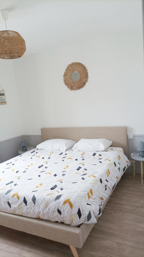 Loudeac : Appartement T2 Chaleureux Centre Ville المظهر الخارجي الصورة