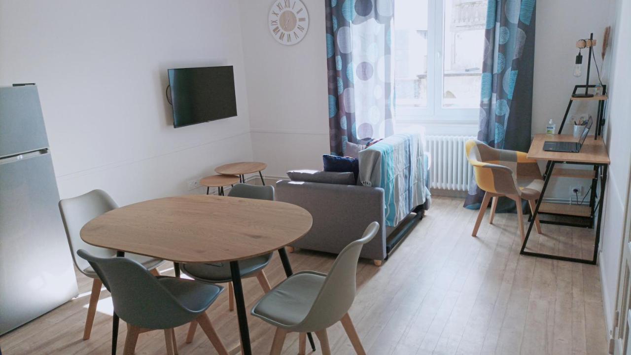 Loudeac : Appartement T2 Chaleureux Centre Ville المظهر الخارجي الصورة